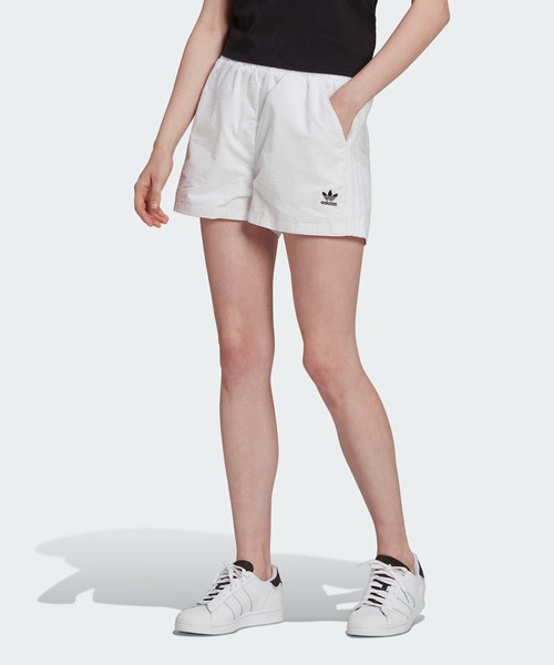 adidas（アディダス）の「アディカラー クラシックス ポプリン