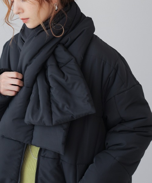 frames RAY CASSIN（フレームスレイカズン）の「WEB限定 マフラー付きノーカラーフェイクダウン（ダウンジャケット/コート・レディース・オフホワイト/ブラック・FREE）」の19枚目の写真