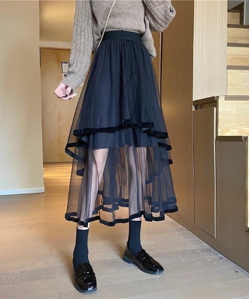 almo(アルモ)の「ベロアテープのイレヘムチュールスカート(BQ)(スカート・レディース・ブラック/アイボリー・MEDIUM)」の17枚目の写真