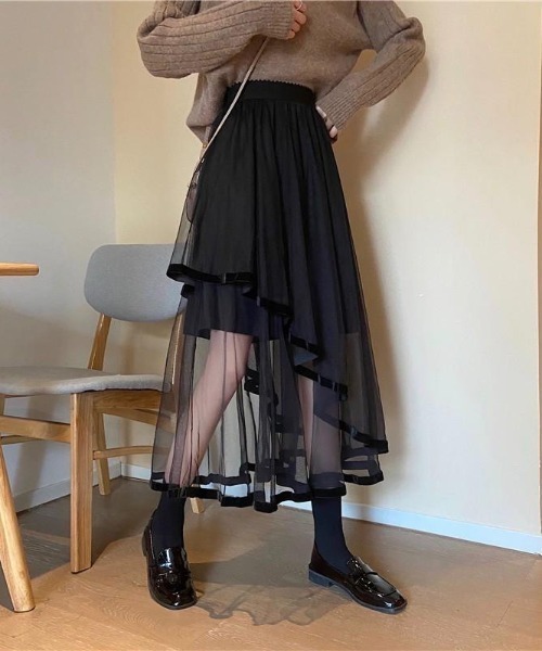 almo(アルモ)の「ベロアテープのイレヘムチュールスカート(BQ)(スカート・レディース・ブラック/アイボリー・MEDIUM)」の19枚目の写真