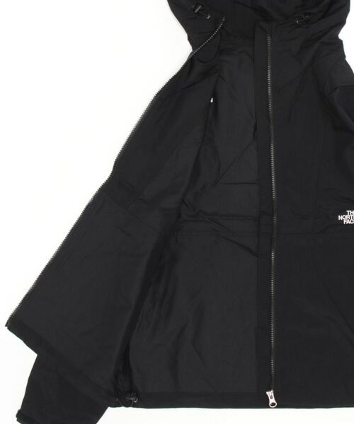 THE NORTH FACE（ザノースフェイス）の「THE NORTH FACE | COMPACT JACKET WOMEN（ナイロンジャケット・レディース・ブラック/ベージュ/オリーブ・MEDIUM/LARGE）」の5枚目の写真