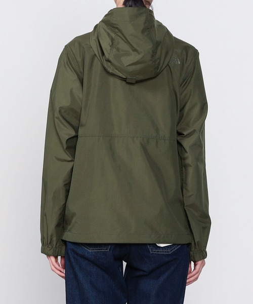 THE NORTH FACE（ザノースフェイス）の「THE NORTH FACE | COMPACT JACKET WOMEN（ナイロンジャケット・レディース・ブラック/ベージュ/オリーブ・MEDIUM/LARGE）」の10枚目の写真