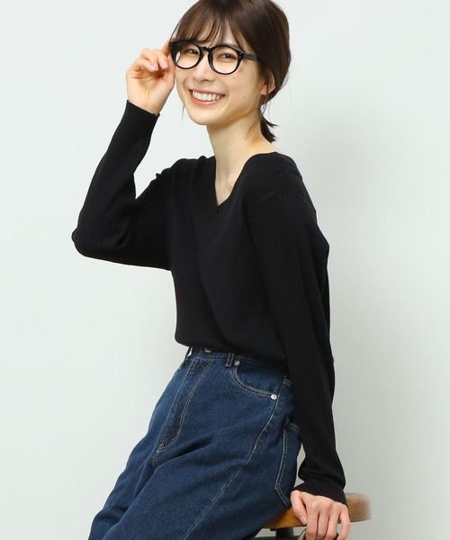 SAKAZEN(サカゼン)の「Vネック ワイドリブ 長袖 ニット(ニット/セーター・レディース・ブラック/アイボリー/グレー/ベージュ・4L/5L/3L/6L)」の21枚目の写真