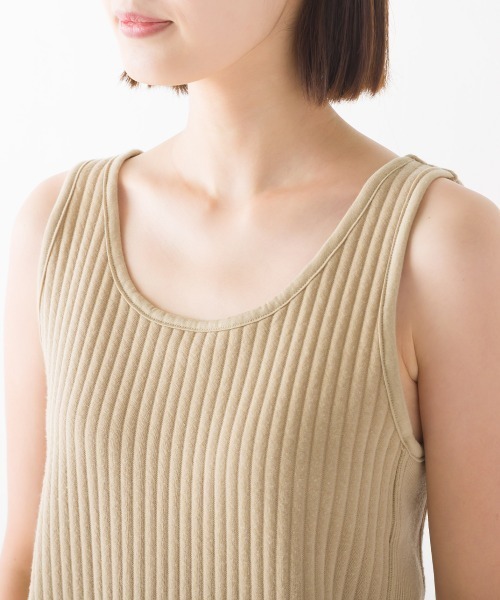 OMNES(オムネス)の「ラインキルトあったかタンクトップ(タンクトップ・レディース・ベージュ/ホワイト/ブラック/モカ/ライトブルー/ラベンダー・MEDIUM/LARGE)」の13枚目の写真