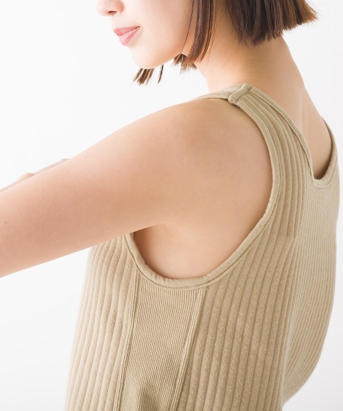 OMNES(オムネス)の「ラインキルトあったかタンクトップ(タンクトップ・レディース・ベージュ/ホワイト/ブラック/モカ/ライトブルー/ラベンダー・MEDIUM/LARGE)」の14枚目の写真