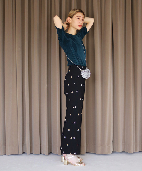 SLOBE citron.(スローブシトロン)の「《追加》SLOBE citron.フラワーエンブロイダリーパンツ(その他パンツ・レディース・ブラック・38/34/36)」の3枚目の写真