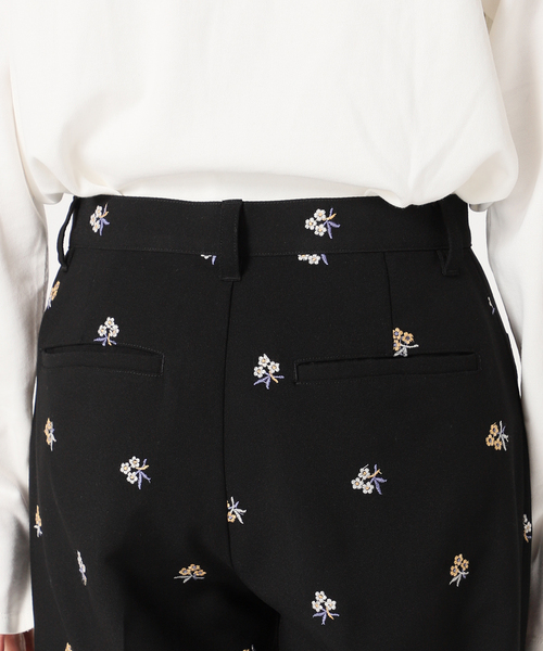 SLOBE citron.(スローブシトロン)の「《追加》SLOBE citron.フラワーエンブロイダリーパンツ(その他パンツ・レディース・ブラック・38/34/36)」の12枚目の写真