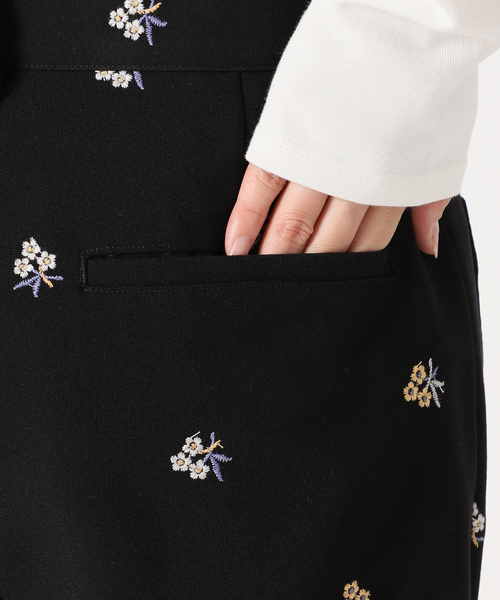 SLOBE citron.(スローブシトロン)の「《追加》SLOBE citron.フラワーエンブロイダリーパンツ(その他パンツ・レディース・ブラック・38/34/36)」の15枚目の写真