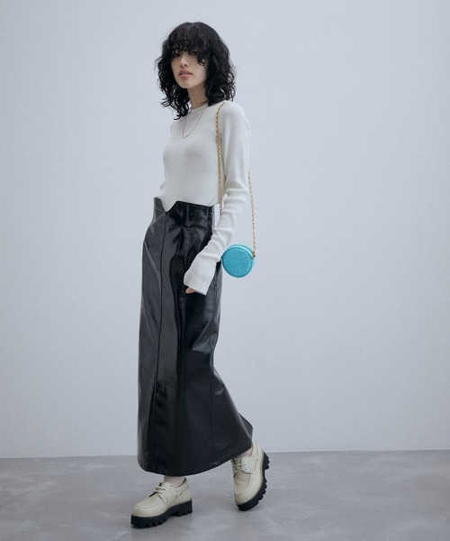 ADAM ET ROPE'（アダムエロペ）の「ラウンドアクセサリーチェーンバッグ（ショルダーバッグ・レディース・ホワイト/ピンク/ブルー・FREE）」の10枚目の写真