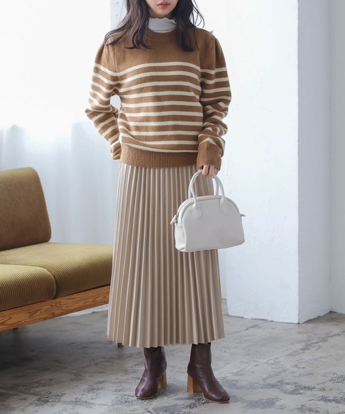 タックショルダーボーダーニット（ニット/セーター）｜Isn't She?（イズントシー）