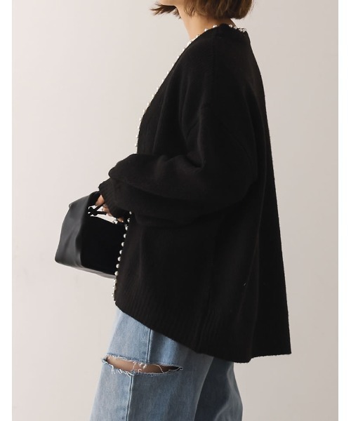 Re:EDIT（リエディ）の「パールデザインミドル丈ニットカーディガン（カーディガン/ボレロ・レディース・グレー/ベージュ/ブラック・MEDIUM/LARGE）」の18枚目の写真