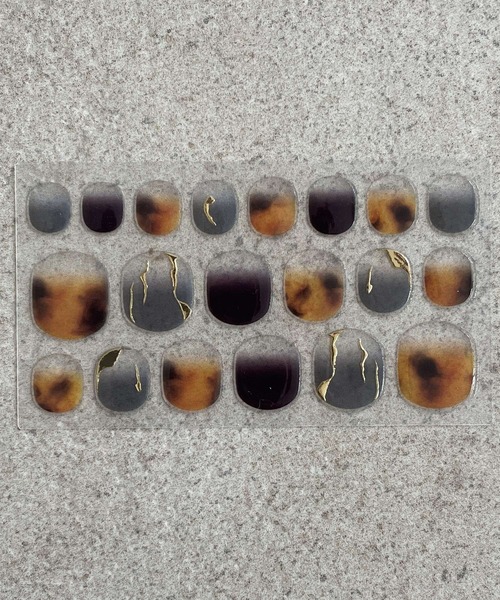 LOWRYS FARM（ローリーズファーム）の「ネイルシール　178586（ネイルシール/ネイルチップ・レディース・ブルー/ブラウン/パープル・FREE）」の4枚目の写真