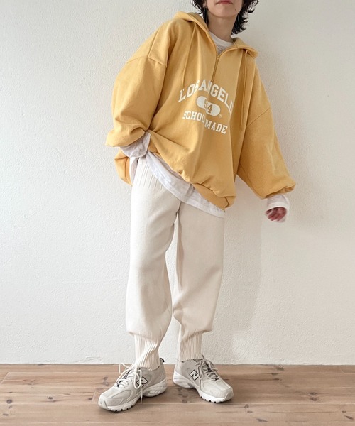 wee9s（ウィークス）の「half zip loose hoodie / ぬくぬく裏起毛ハーフジップルーズフーディーパーカー（パーカー・レディース・イエロー・FREE）」の3枚目の写真