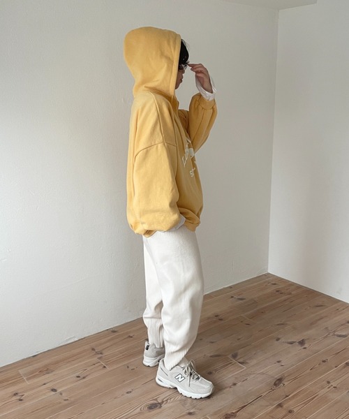wee9s（ウィークス）の「half zip loose hoodie / ぬくぬく裏起毛ハーフジップルーズフーディーパーカー（パーカー・レディース・イエロー・FREE）」の15枚目の写真