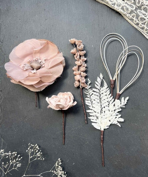 m.soeur（エムスール）の「牡丹とドライフラワーのヘアパーツセット（その他ヘアアクセサリー・レディース・イエロー系その他/グレー/ホワイト/グリーン・FREE）」の10枚目の写真