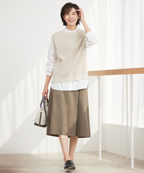 J.PRESS(ジェイプレス)の「【洗える・吸水速乾・接触冷感】リネンツイル スカート(スカート・レディース・ブラック系/カーキ系/アイボリー系・T17/T15/T13)」の6枚目の写真