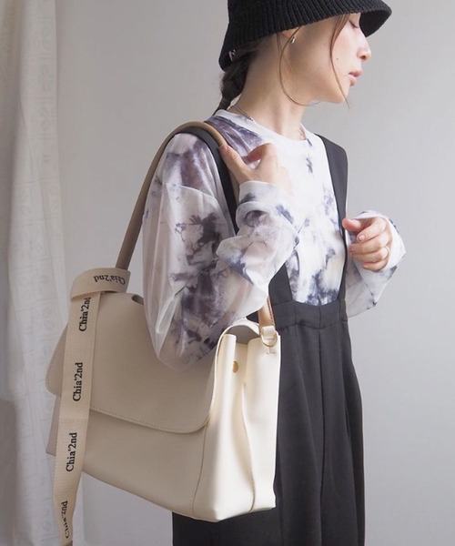 florist（フローリスト）の「【仕切りポケット付】【2WAY/3WAY】ロゴ入りリボン付属スクエアフラップレザートートバッグ/ショルダーバッグ（ショルダーバッグ・レディース・ブラック/ブラウン/オフホワイト/ライトグリーン・FREE）」の18枚目の写真