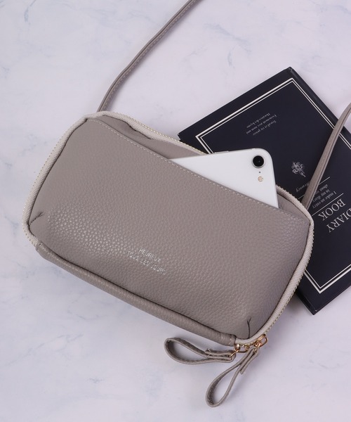 FUNALIVE（ファンアライブ）の「Craig フロントポケットラウンドジップ横型スマホポーチ/スマホショルダー（ショルダーバッグ・メンズ・グレー/ブラック/グレイッシュベージュ/アイボリー/キャメル・F）」の3枚目の写真