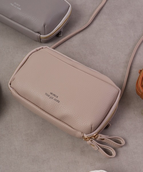 FUNALIVE（ファンアライブ）の「Craig フロントポケットラウンドジップ横型スマホポーチ/スマホショルダー（ショルダーバッグ・メンズ・グレー/ブラック/グレイッシュベージュ/アイボリー/キャメル・F）」の17枚目の写真