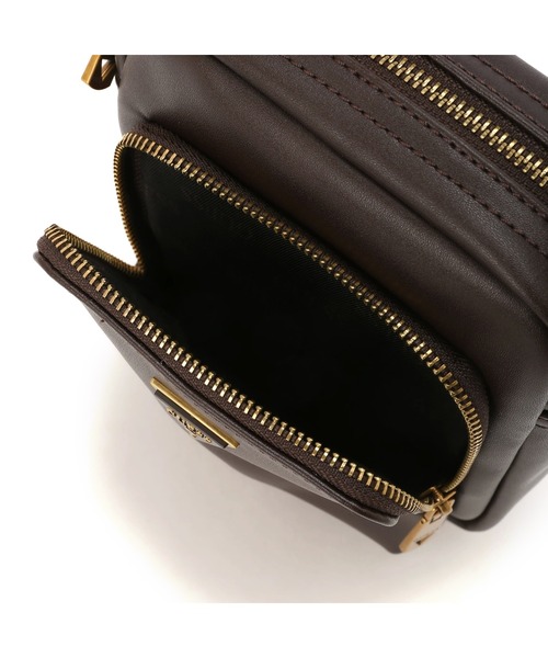 Guess（ゲス）の「SCALA Crossbody Double Pocket（ショルダーバッグ・メンズ・ダークブラウン/ブラック・ONE SIZE）」の5枚目の写真