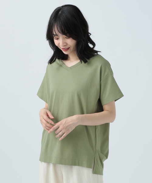 BAYFLOW（ベイフロー）の「シルケットVネックTシャツ（Tシャツ/カットソー・レディース・ベージュ/ブラック/カーキ/ベビーピンク/オフホワイト/ブルー/マスタード・SMALL/MEDIUM）」の21枚目の写真