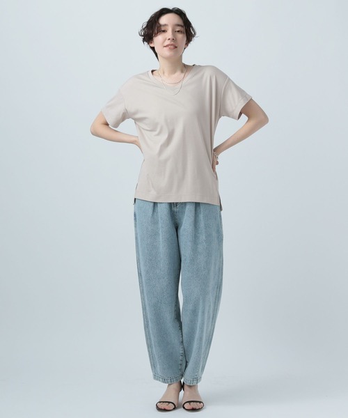 BAYFLOW（ベイフロー）の「シルケットVネックTシャツ（Tシャツ/カットソー・レディース・ベージュ/ブラック/カーキ/ベビーピンク/オフホワイト/ブルー/マスタード・SMALL/MEDIUM）」の11枚目の写真