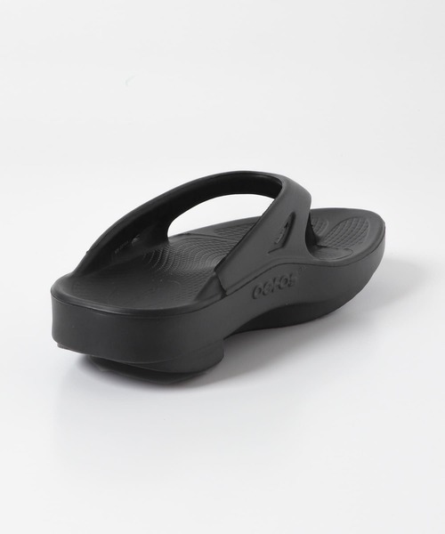 OOFOS（ウーフォス）の「OOFOS　Ooriginal（サンダル・メンズ・ブラック/ベージュ・7/8/9）」の10枚目の写真