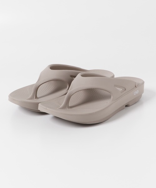 OOFOS（ウーフォス）の「OOFOS　Ooriginal（サンダル・メンズ・ブラック/ベージュ・7/8/9）」の11枚目の写真