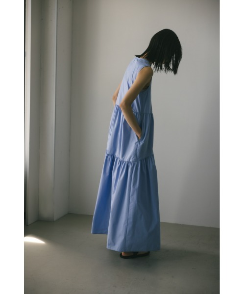 STYLEMIXER(スタイルミキサー)の「ティアードギャザーワンピース(ワンピース・レディース・ホワイト/ブラック/サックスブルー・SMALL/MEDIUM)」の20枚目の写真