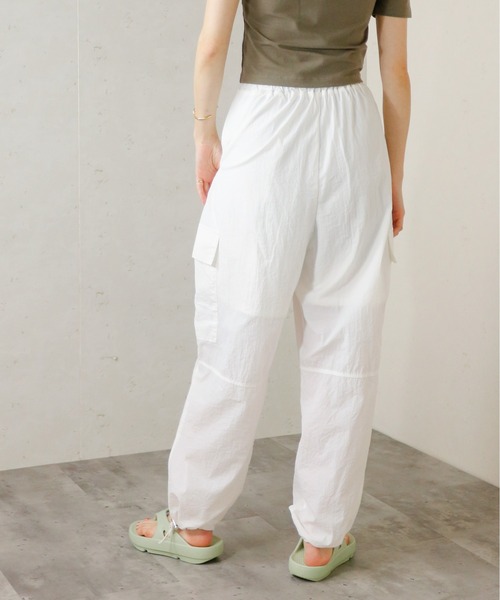 Per sist ence（パーシエンス）の「Per sist ence/パーシエンス　ワッシャータフタパラシュートパンツ（その他パンツ・レディース・カーキ/ピンク/オフホワイト/ブラック・FREE）」の12枚目の写真