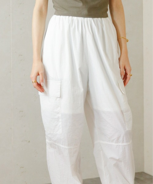 Per sist ence（パーシエンス）の「Per sist ence/パーシエンス　ワッシャータフタパラシュートパンツ（その他パンツ・レディース・カーキ/ピンク/オフホワイト/ブラック・FREE）」の17枚目の写真