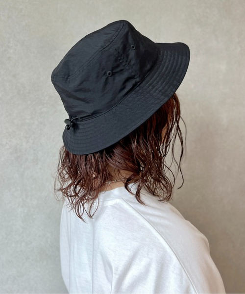 UNIVERSAL OVERALL（ユニバーサルオーバーオール）の「ストラップバケハ（ハット・メンズ・アイボリー/ブラック系その他/ブラック/ベージュ・FREE）」の6枚目の写真