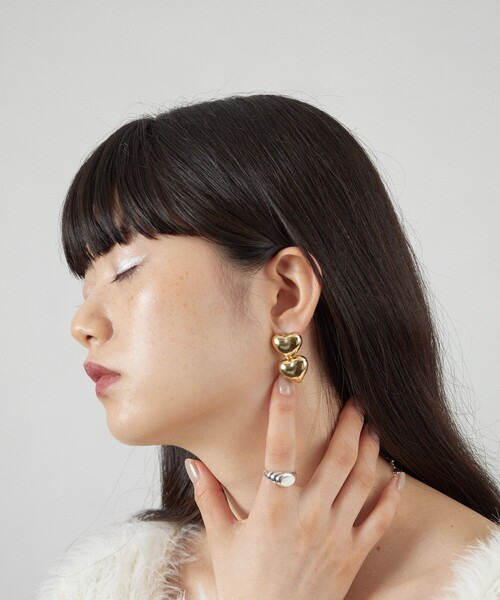 Firsthand（ファーストハンド）の「Firsthand/ファーストハンド ダブルハートピアス（ピアス（両耳用）・レディース・ゴールド/シルバー・ONE SIZE）」の8枚目の写真
