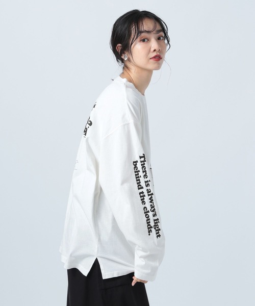 BAYFLOW(ベイフロー)の「グラフィックロングTシャツ(Tシャツ/カットソー・レディース・オフホワイト/チャコール/パープル・FREE)」の7枚目の写真