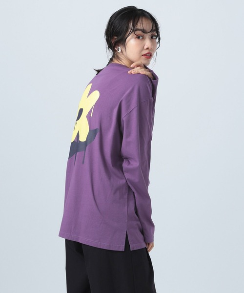 BAYFLOW(ベイフロー)の「グラフィックロングTシャツ(Tシャツ/カットソー・レディース・オフホワイト/チャコール/パープル・FREE)」の15枚目の写真