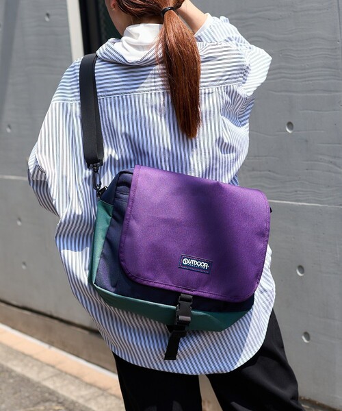 FREAK'S STORE（フリークスストア）の「OUTDOOR PRODUCTS × FREAK'S STORE/アウトドアプロダクツ 別注 MESSENGER BAG/別注 メッセンジャー バッグ/ショルダーバッグ（メッセンジャーバッグ・レディース・その他9/ブラック/ベージュ・ONE SIZE）」の11枚目の写真