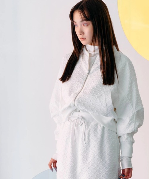 KBF(ケイビーエフ)の「KBF キルティングブルゾン(ブルゾン・レディース・カーキ/オフホワイト・FREE)」の3枚目の写真