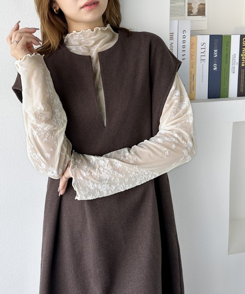 セール】大人シックに映える。花柄フロッキーのシアーハイネックプル