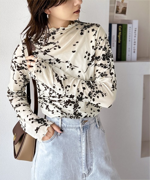 tシャツ フロッキーテキストハイネックトップス レディース セール】大人シックに映える。花柄フロッキーのシアーハイネック