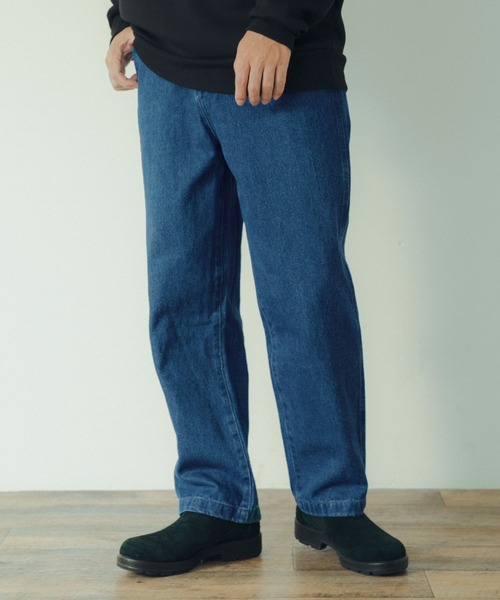 ITEMS URBANRESEARCH（アイテムズ アーバンリサーチ）の「デニム テーパードパンツ（デニムパンツ・メンズ・ライトインディゴブルー/ワンウォッシュ・LARGE/MEDIUM）」の4枚目の写真