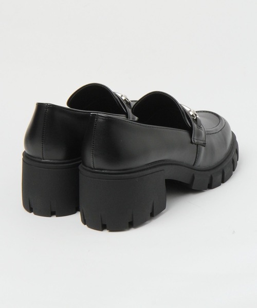 FOREVER 21（フォーエバー トゥエンティーワン）の「厚底ビットローファー2（ローファー・レディース・ブラウン系その他/ブラック・MEDIUM/SMALL/LARGE）」の5枚目の写真