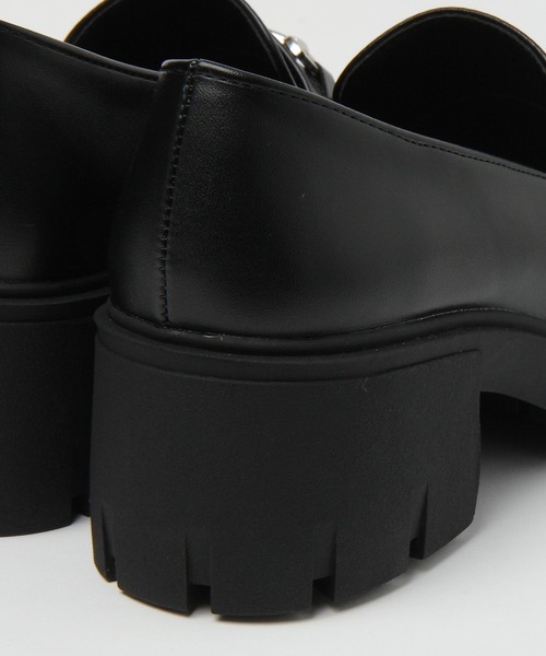 FOREVER 21（フォーエバー トゥエンティーワン）の「厚底ビットローファー2（ローファー・レディース・ブラウン系その他/ブラック・MEDIUM/SMALL/LARGE）」の9枚目の写真