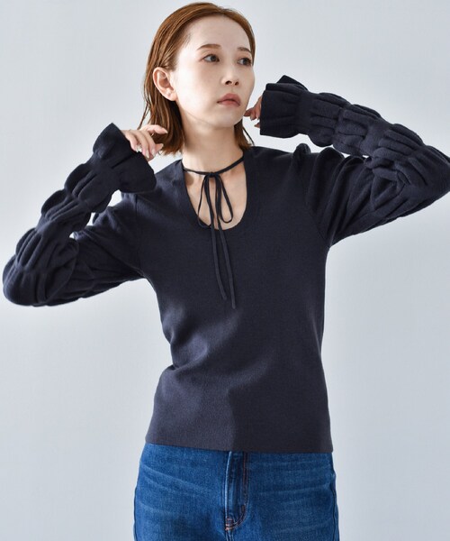 CODE A（コードエー）の「◆CODE A ｜ gathered sleeves knit（ニット/セーター・レディース・グレー/ブラック/ダークパープル・00）」の21枚目の写真