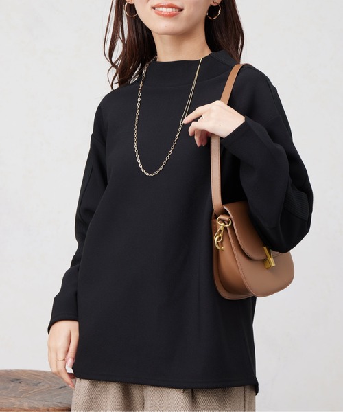 Chez toi(シェトワ)の「リブ切替接結カットジョーゼットプルオーバー(Tシャツ/カットソー・レディース・ブラック/グレイッシュベージュ/グリーン・FREE)」の7枚目の写真