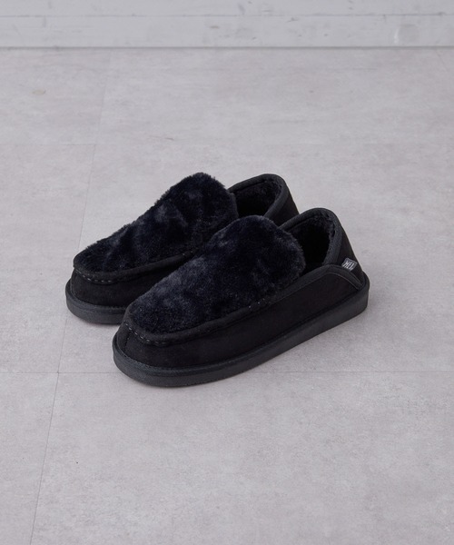 ear PAPILLONNER（イアパピヨネ）の「【MEI(メイ)】モカシン/ファースリッポン（スリッポン・レディース・ベージュ/ブラック・MEDIUM/LARGE）」の2枚目の写真