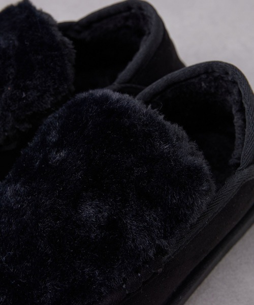 ear PAPILLONNER（イアパピヨネ）の「【MEI(メイ)】モカシン/ファースリッポン（スリッポン・レディース・ベージュ/ブラック・MEDIUM/LARGE）」の8枚目の写真