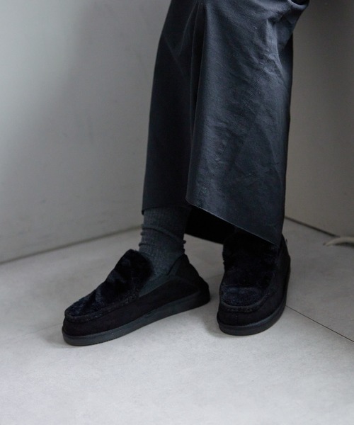 ear PAPILLONNER（イアパピヨネ）の「【MEI(メイ)】モカシン/ファースリッポン（スリッポン・レディース・ベージュ/ブラック・MEDIUM/LARGE）」の10枚目の写真