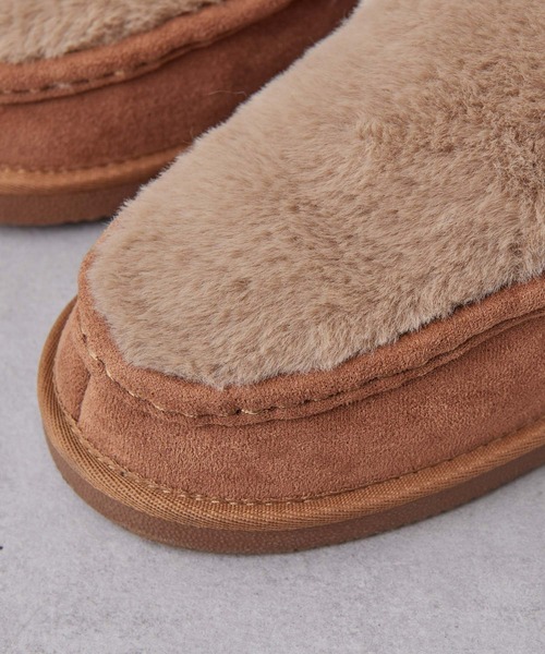 ear PAPILLONNER（イアパピヨネ）の「【MEI(メイ)】モカシン/ファースリッポン（スリッポン・レディース・ベージュ/ブラック・MEDIUM/LARGE）」の13枚目の写真