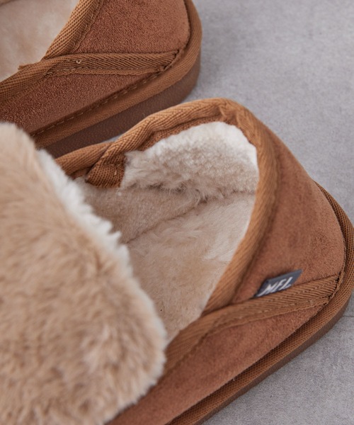 ear PAPILLONNER（イアパピヨネ）の「【MEI(メイ)】モカシン/ファースリッポン（スリッポン・レディース・ベージュ/ブラック・MEDIUM/LARGE）」の14枚目の写真