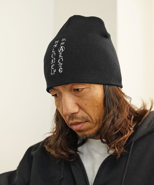 LONELY/論理（ロンリー）の「LONELY(論理)/ロンリー TATE LOGO” BEANIE ビーニー（ニットキャップ/ビーニー・メンズ・ブラック/ネイビー・FREE）」の9枚目の写真